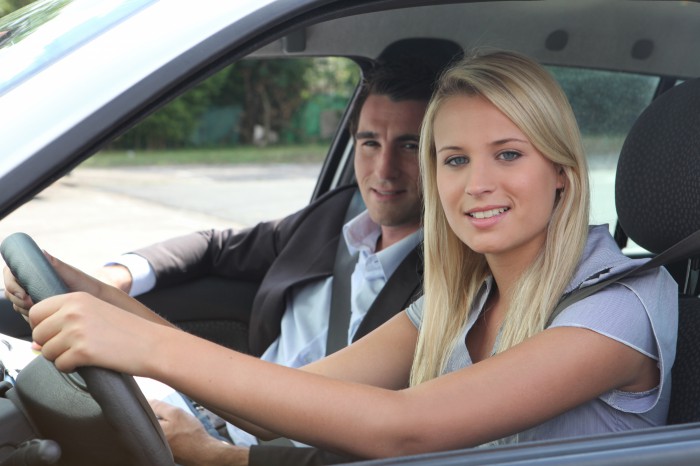 Comment choisir son auto école?